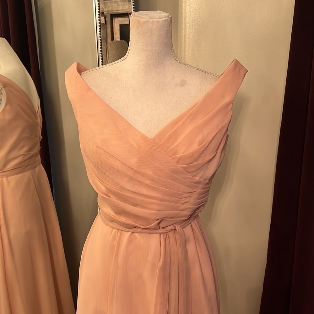 Angelina Faccenda Blush Off The Shoulder Gown Size 14 - Picture 2 of 11